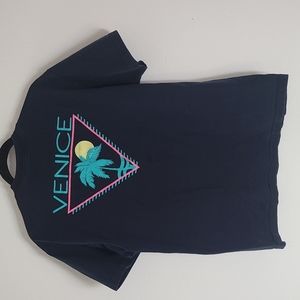 Fresh Vibes Navy Men's Tshirt Size Large Venice